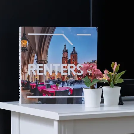 Modern And Bright With Air Conditioning & Parking By Renters Apartment